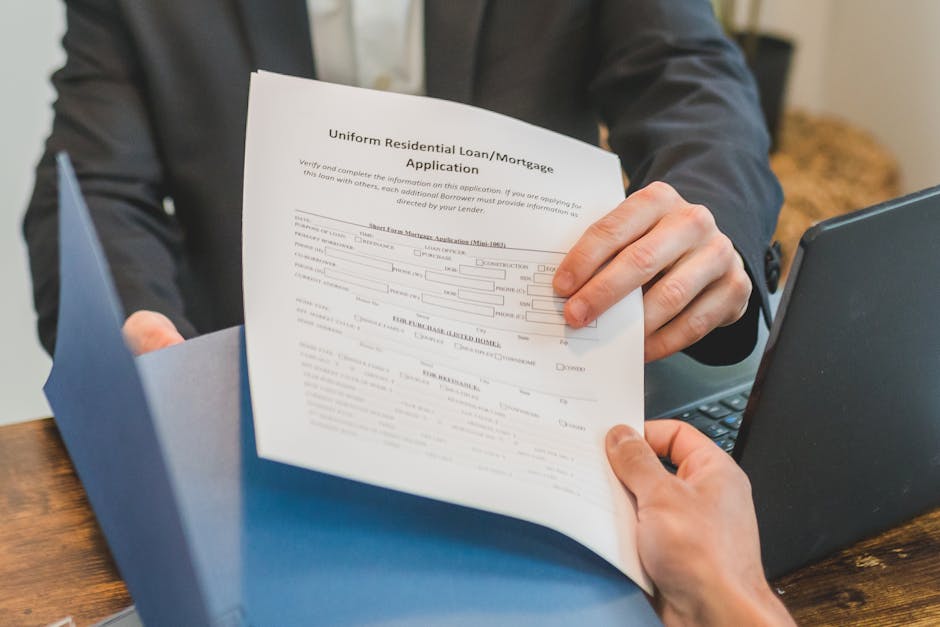 Scholarship Applications: Submitting Documents & Securing Funding
